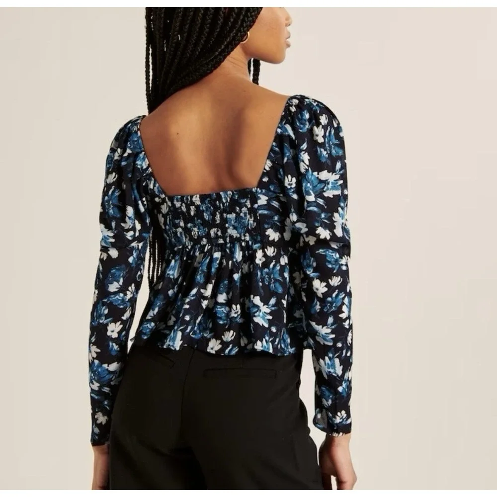 Abercrombie & Fitch Size S Blue Shear Twist‎ Front Long Sleeve Top Blouse Floral